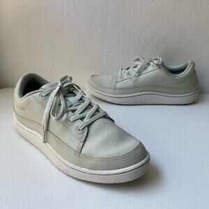 Allbirds Plant Pacer Sneakers Women's 9 Lace-Up Vegan in Dreamy Green/Blizzard